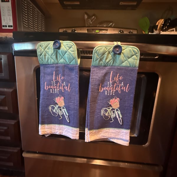 Set of 2 Life Is A Beautiful Ride Hanging Kitchen Towels bicycle