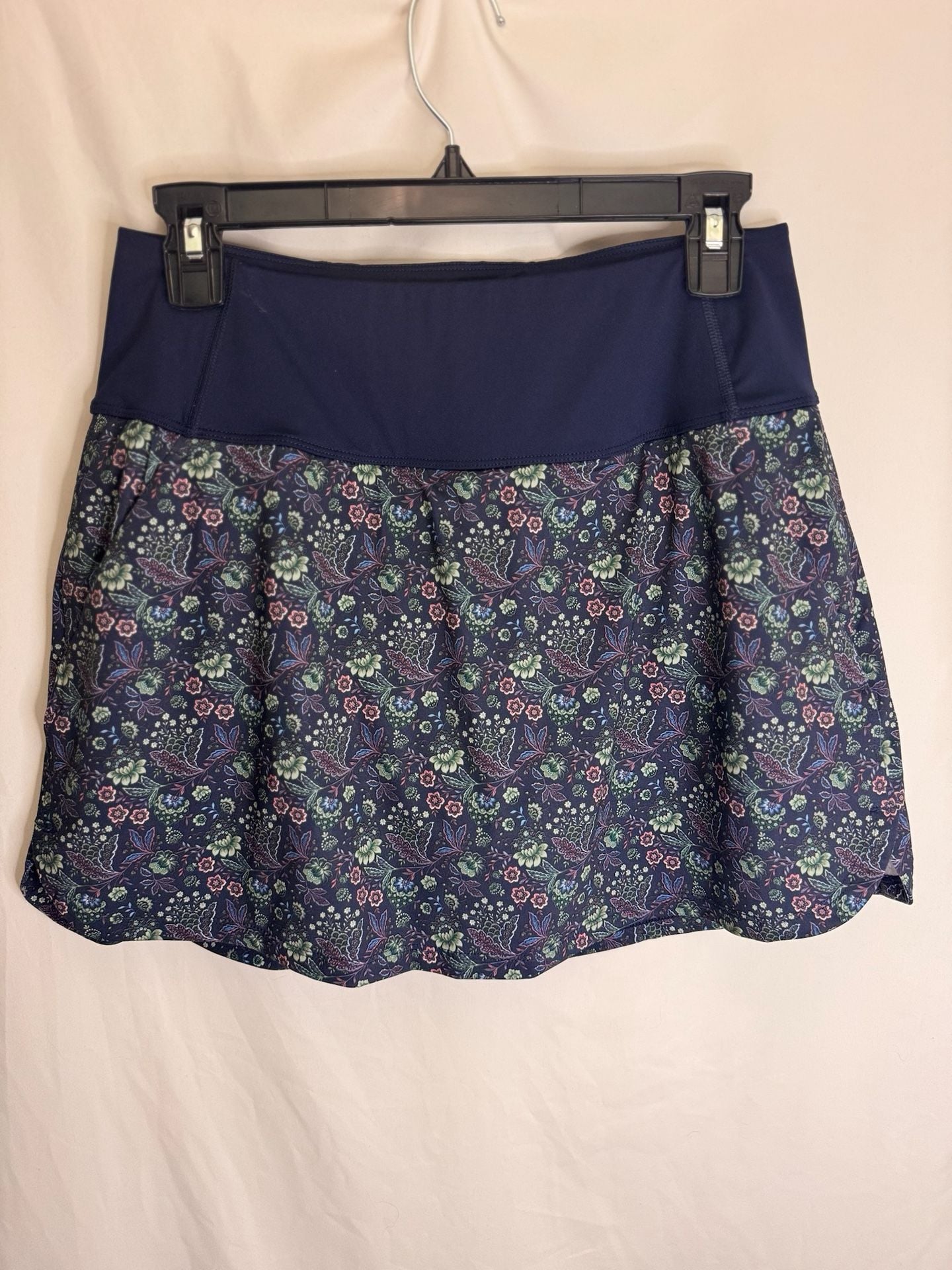 Puma x Liberty Floral Athletic Skort Size M. Tennis. Pickleball. Golf. 2