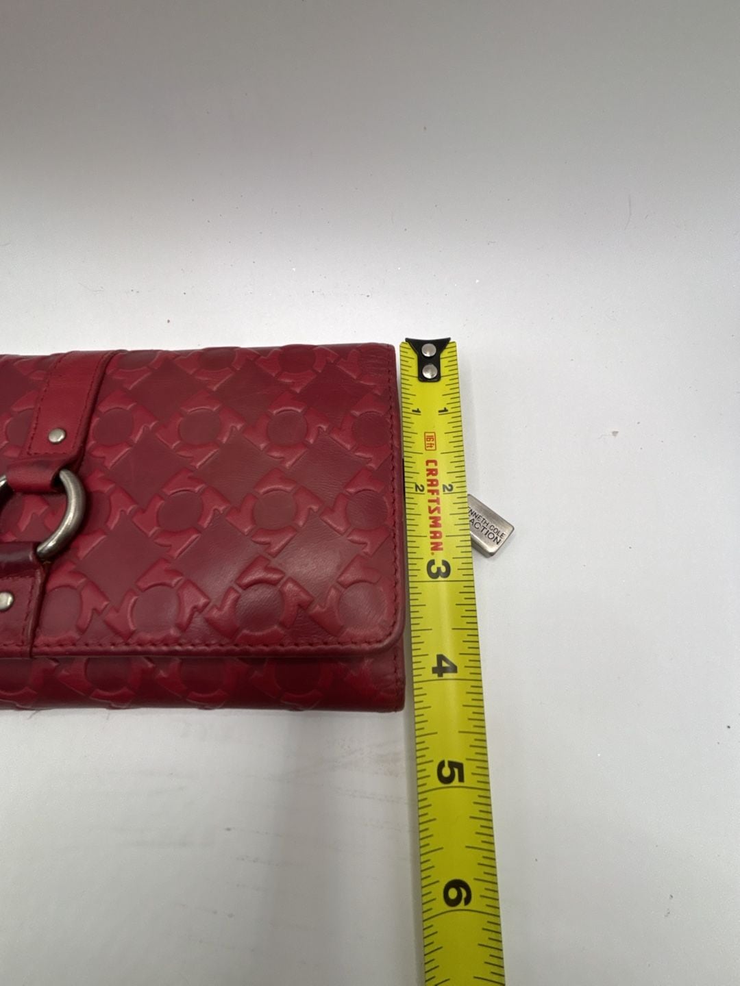 Kenneth Cole Reaction Red Embossed Logo Tri-Fold Wallet 8