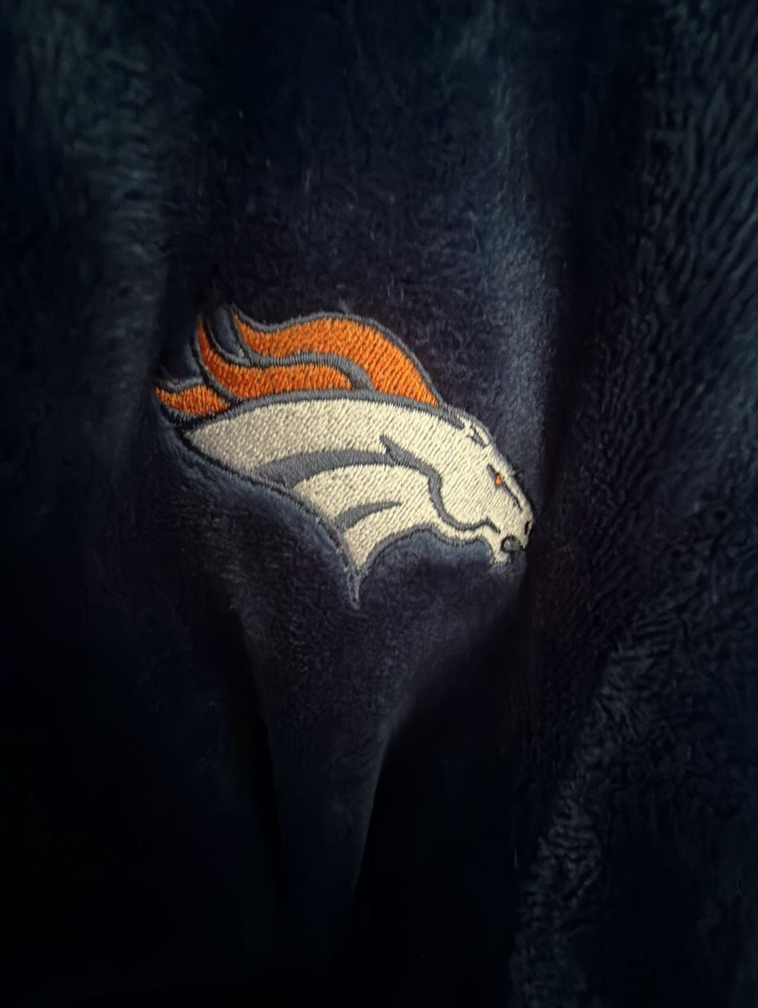 The Northwest Company Denver Broncos Plush Bathrobe Size L/XL 5