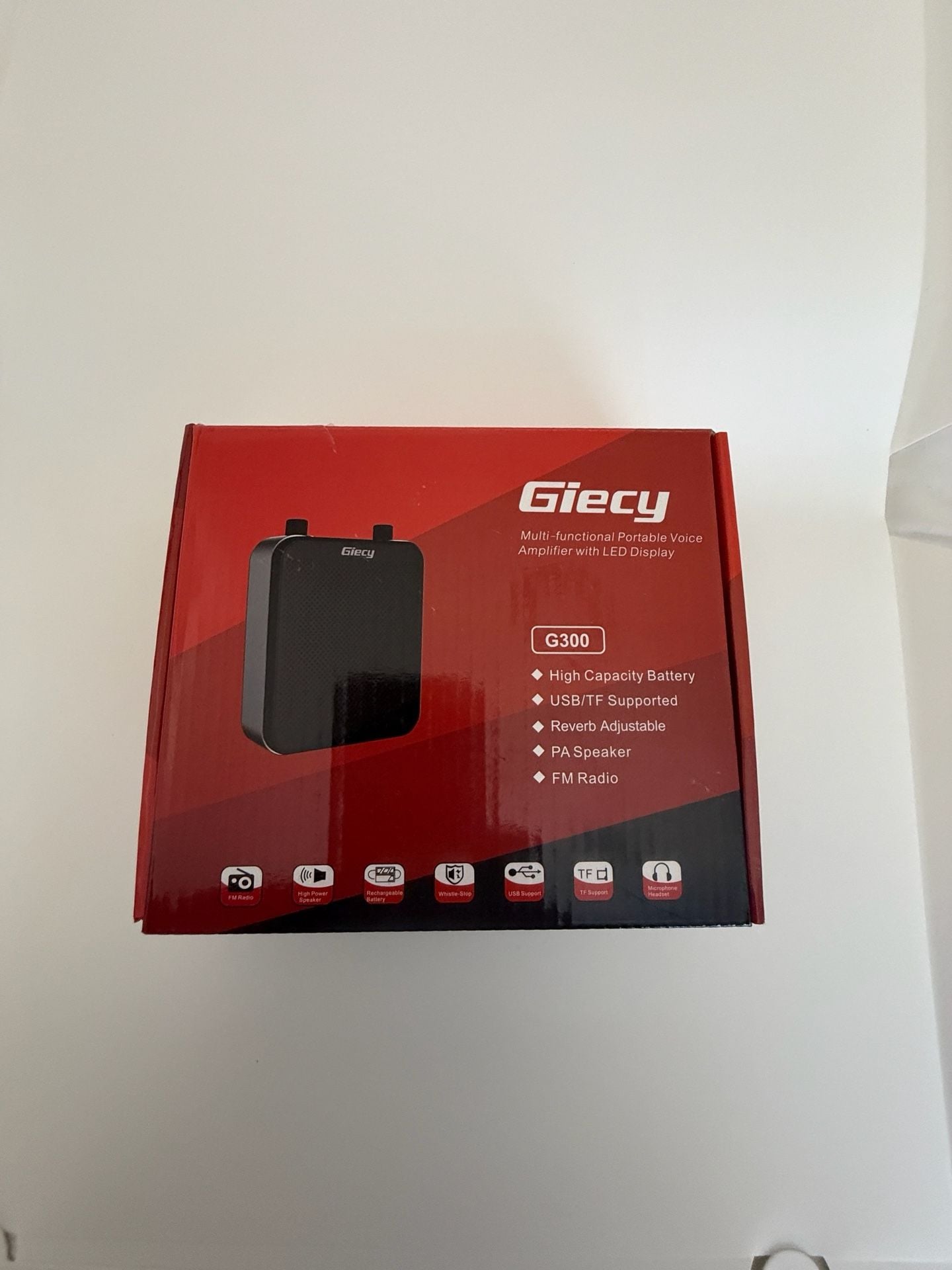 Giecy G300 Multi-functional Portable Voice Amplifier with LED Display 1