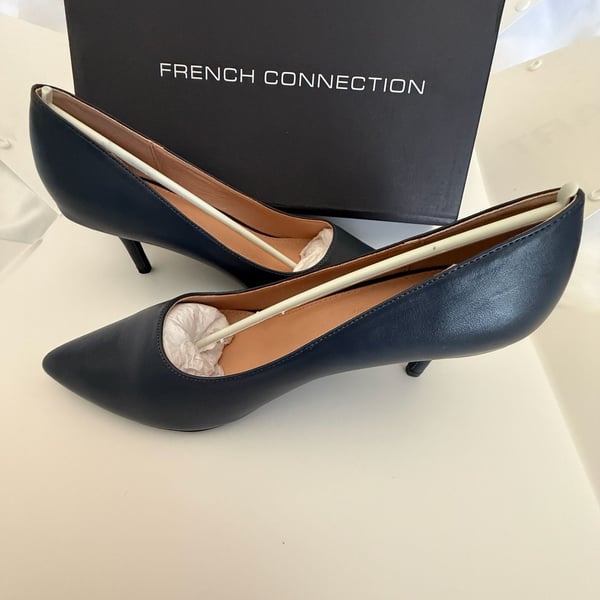 French Connection Navy Blue Pointed Toe Kitten Heel Pumps