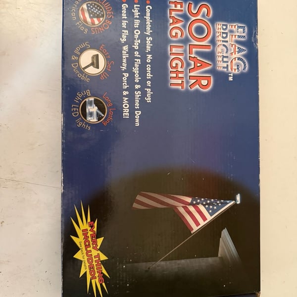 Flag Bright Solar Flag Light Kit with 3x5 American Flag