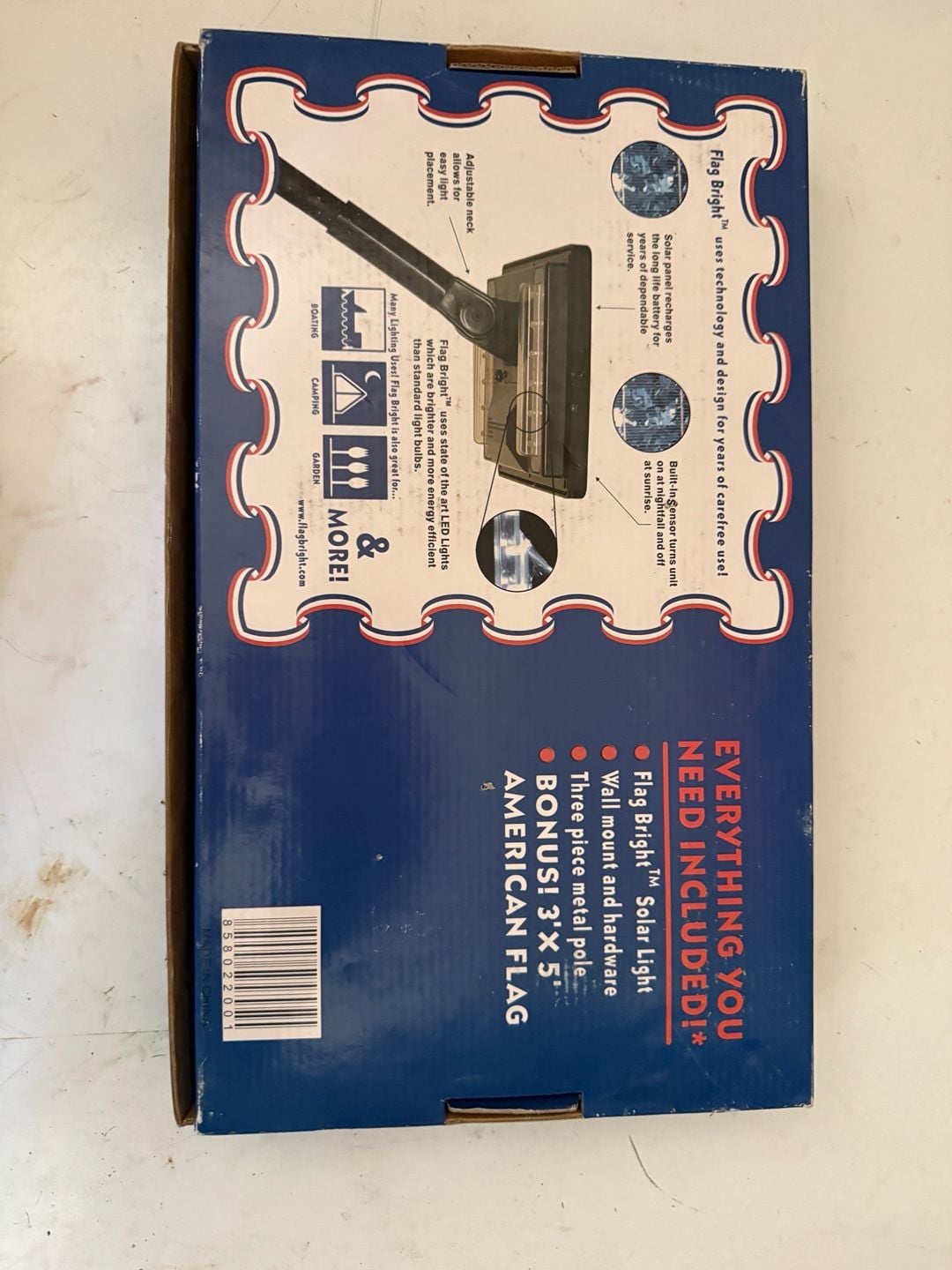 Flag Bright Solar Flag Light Kit with 3x5 American Flag 4