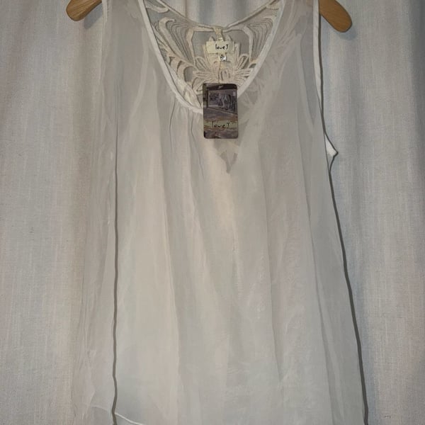 Love J White Sheer Sleeveless Tank Top with Lace Back Detail Size XL