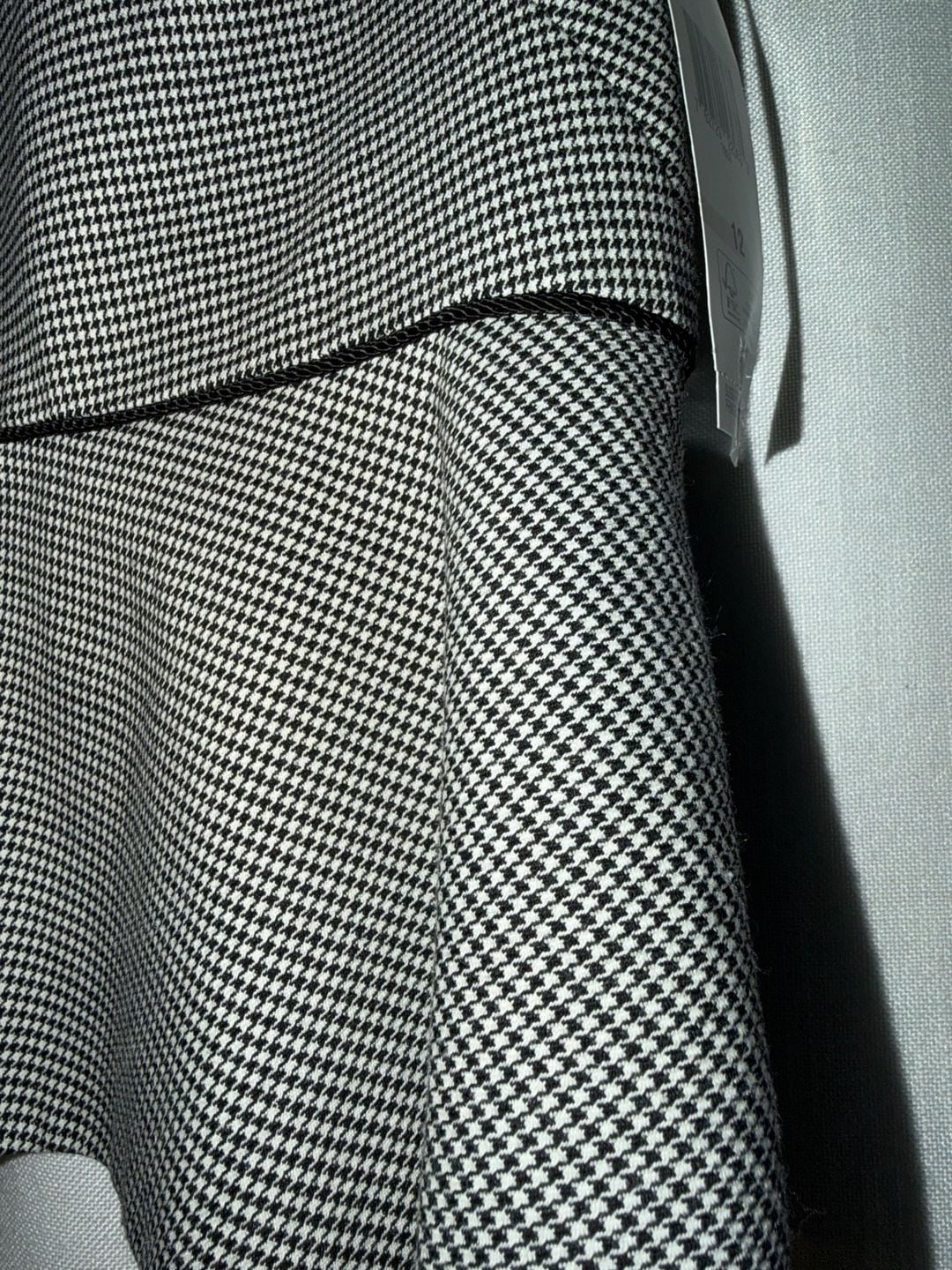 Nine West Size 12 Houndstooth Peplum Sleeveless Top 2