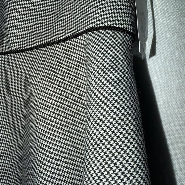 Nine West Size 12 Houndstooth Peplum Sleeveless Top