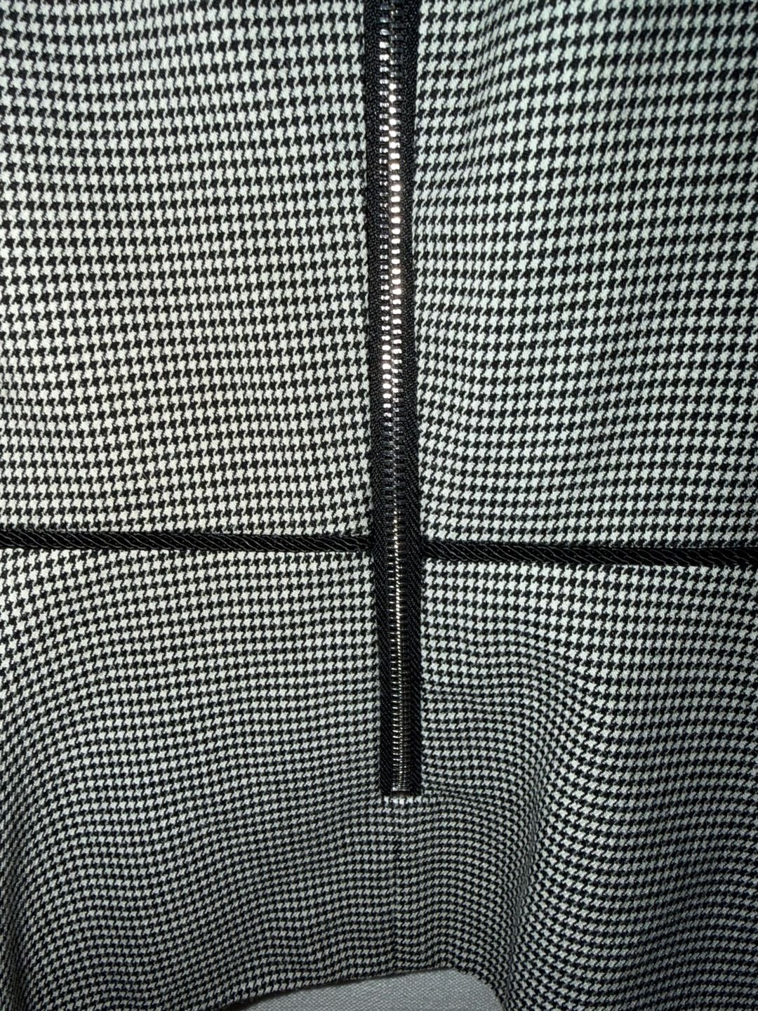 Nine West Size 12 Houndstooth Peplum Sleeveless Top 8