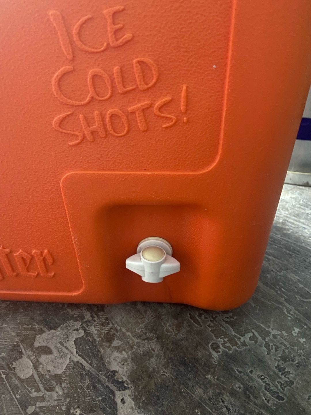 Vintage Jägermeister Promotional Ice Cold Shots Cooler 3