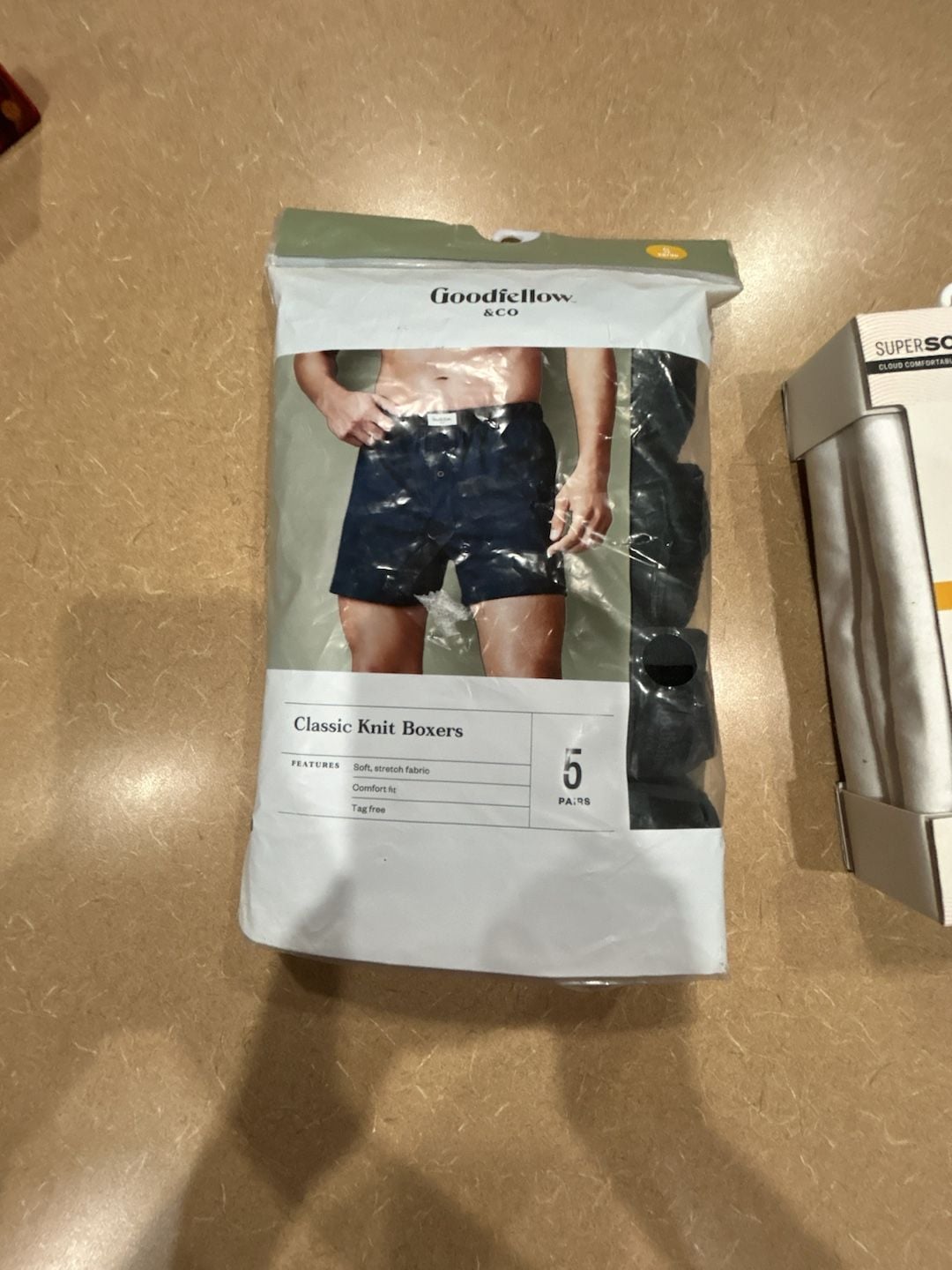 Goodfellow & Co Classic Knit Boxers Size S (28/30) and Pair of Thieves Classic Tee Size S 6