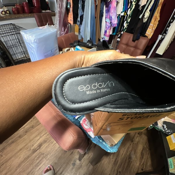 EP Davin Black Platform Wedge Mules Size M