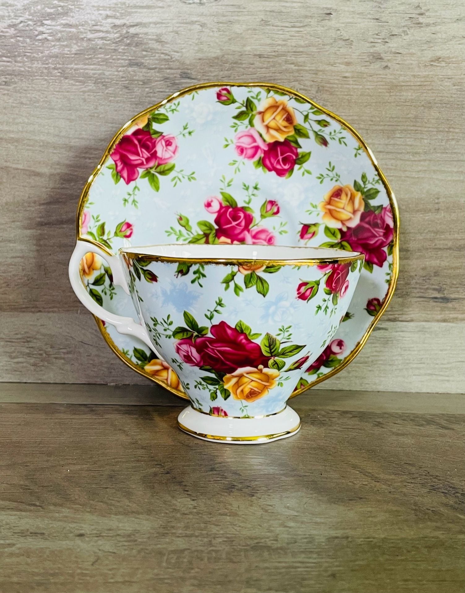 Royal Albert Old Country Roses Blue Damask Tea Cup and Saucer Set 4
