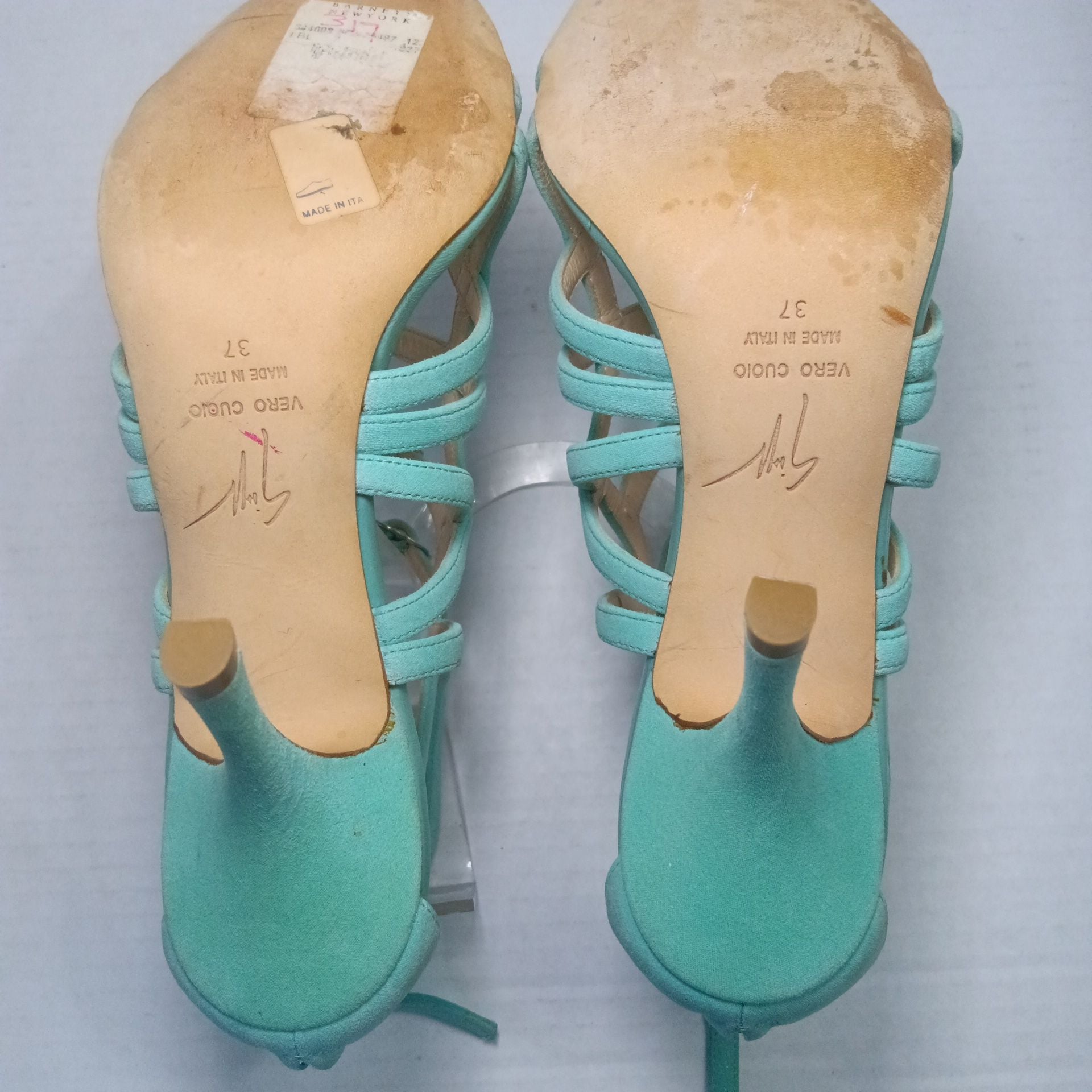 Giuseppe Zanotti Turquoise Suede Strappy Buckle Heels Size 37 Italian and size 7 USA 8