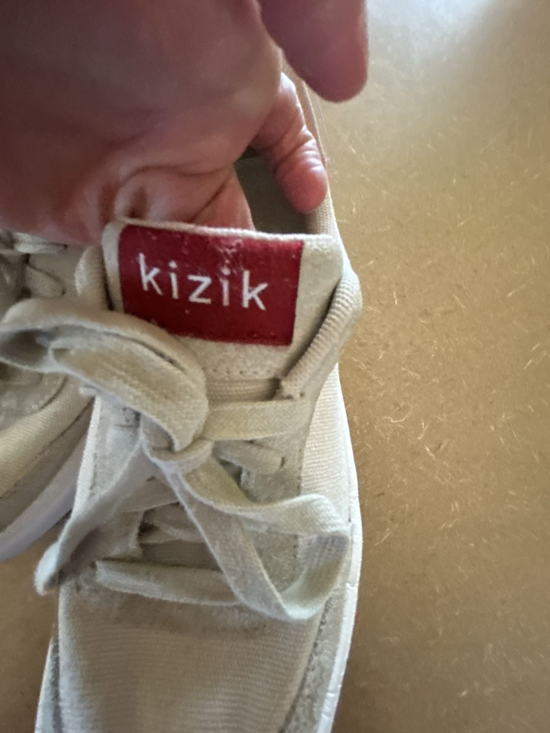 Kizik Hands-Free Sneakers Men's 6.5 / Women's 8 Off-White Canvas 5