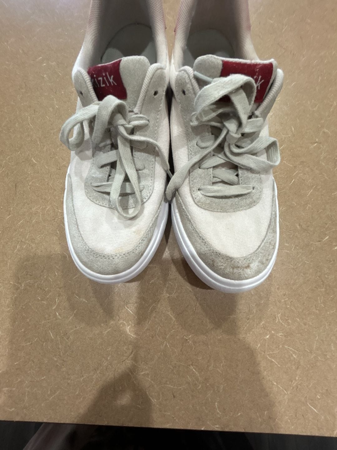 Kizik Hands-Free Sneakers Men's 6.5 / Women's 8 Off-White Canvas 10