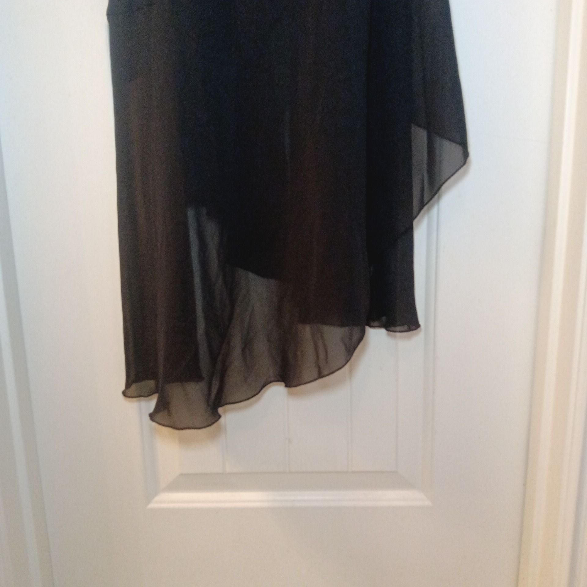 California Dynasty Black Beaded Lace Robe and Chemise Set Size M 8
