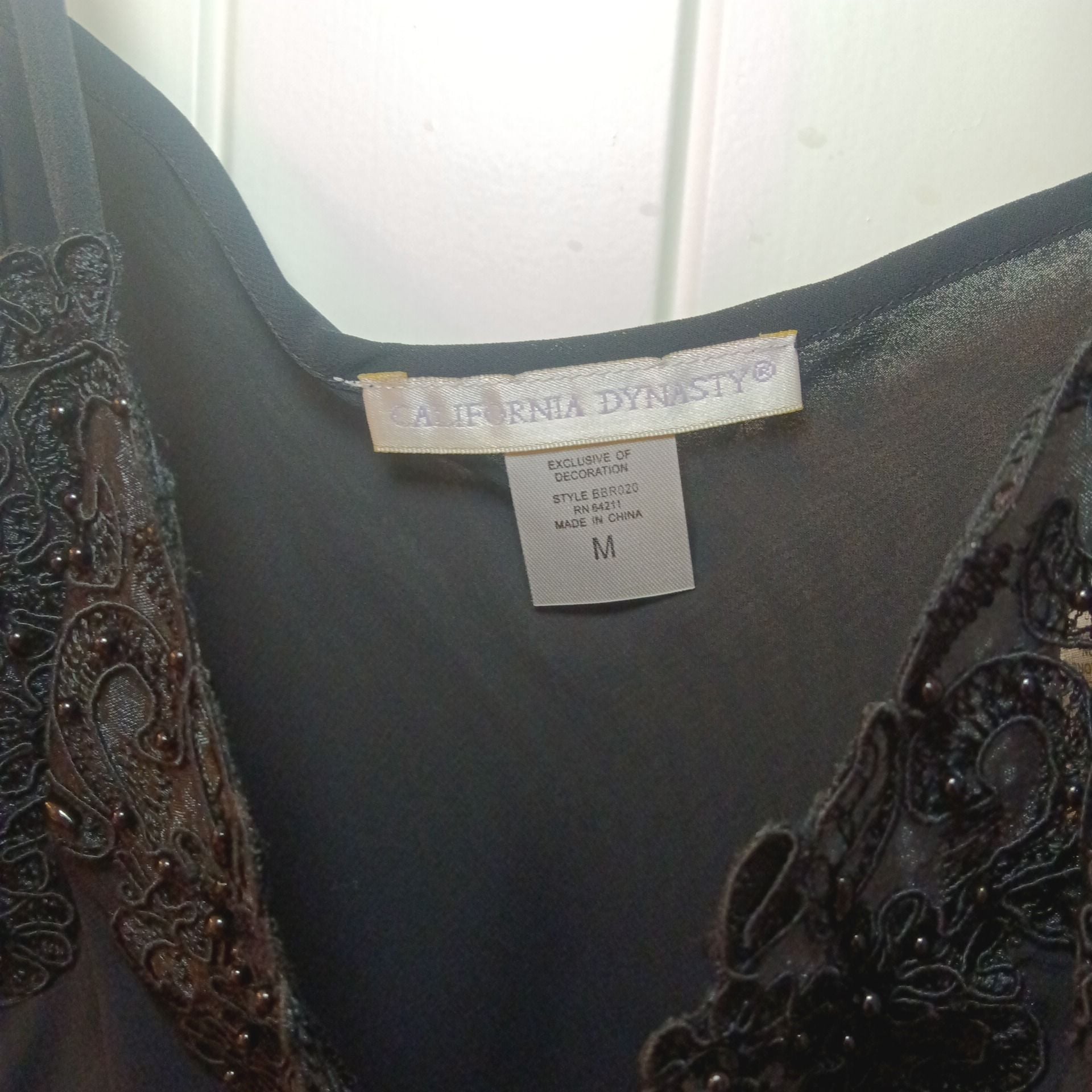 California Dynasty Black Beaded Lace Robe and Chemise Set Size M 9
