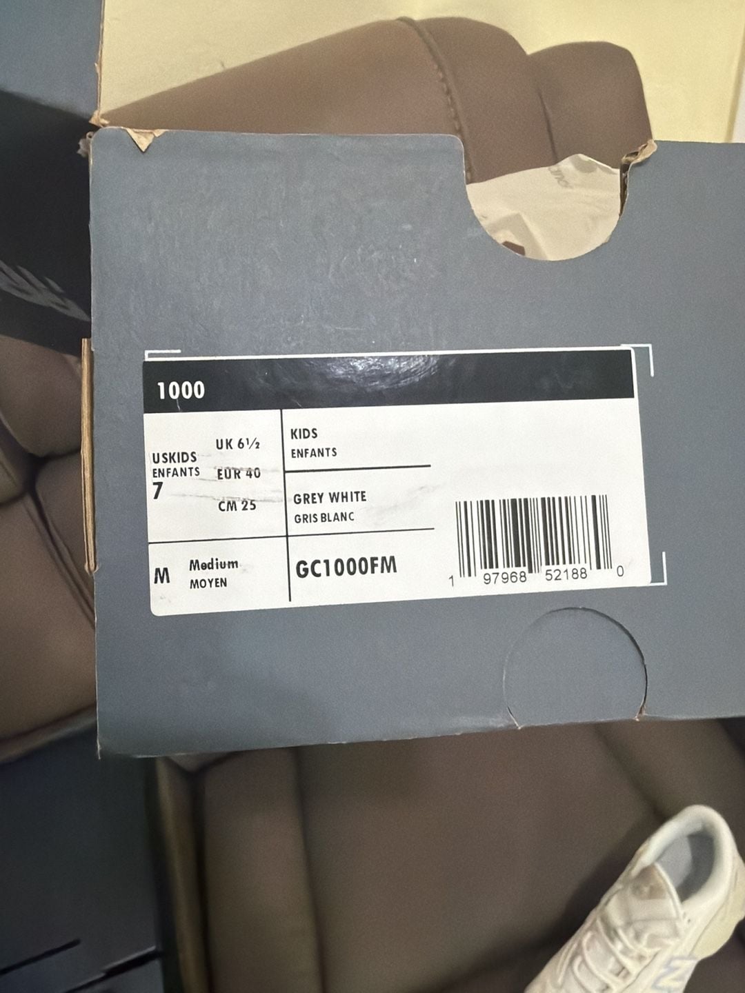 New Balance 1000 Kids Size 7 Grey White GC1000FM Sneakers 8