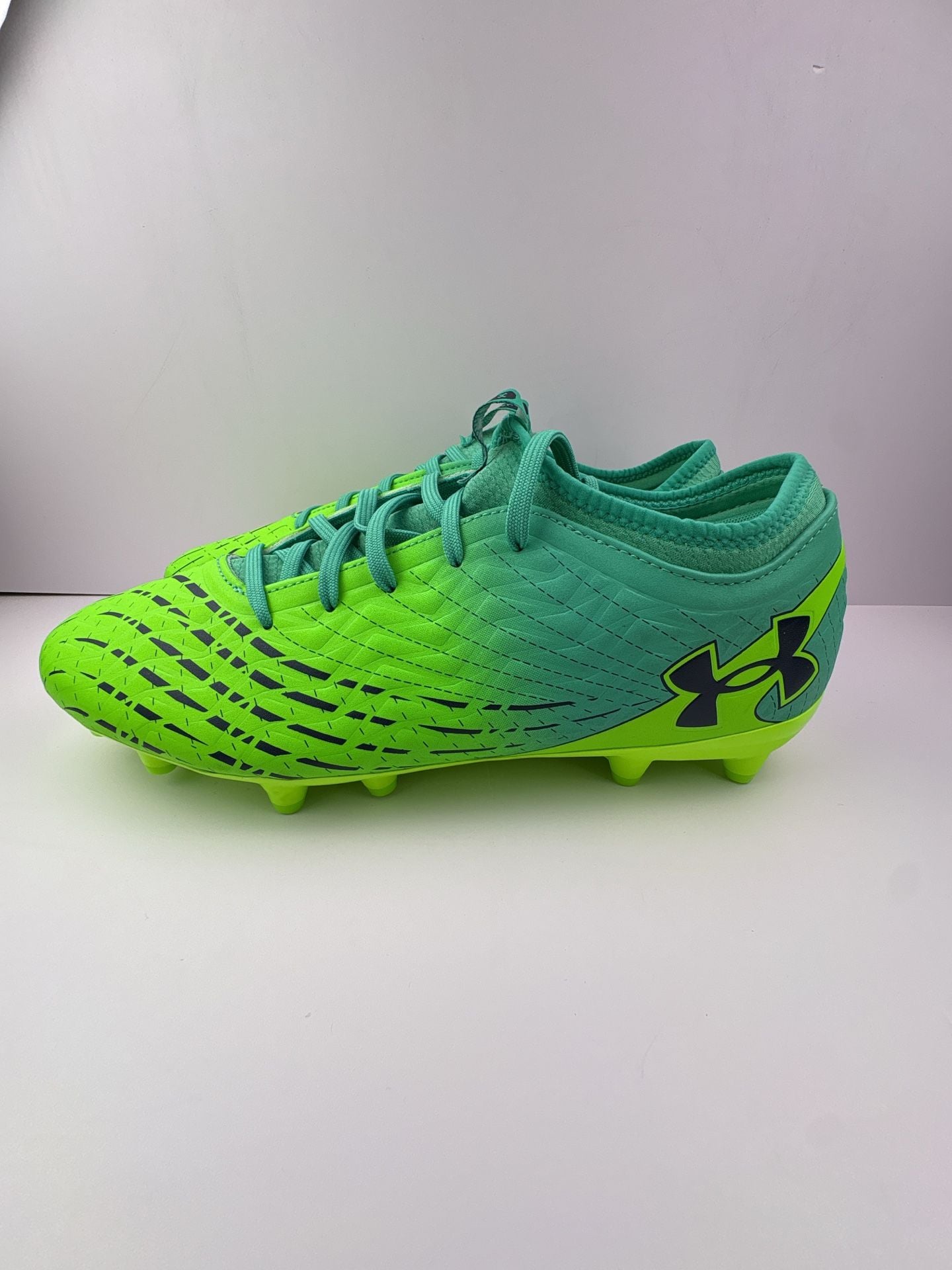 Under Armour Magnetico Select FG Soccer Cleats Size 10 2
