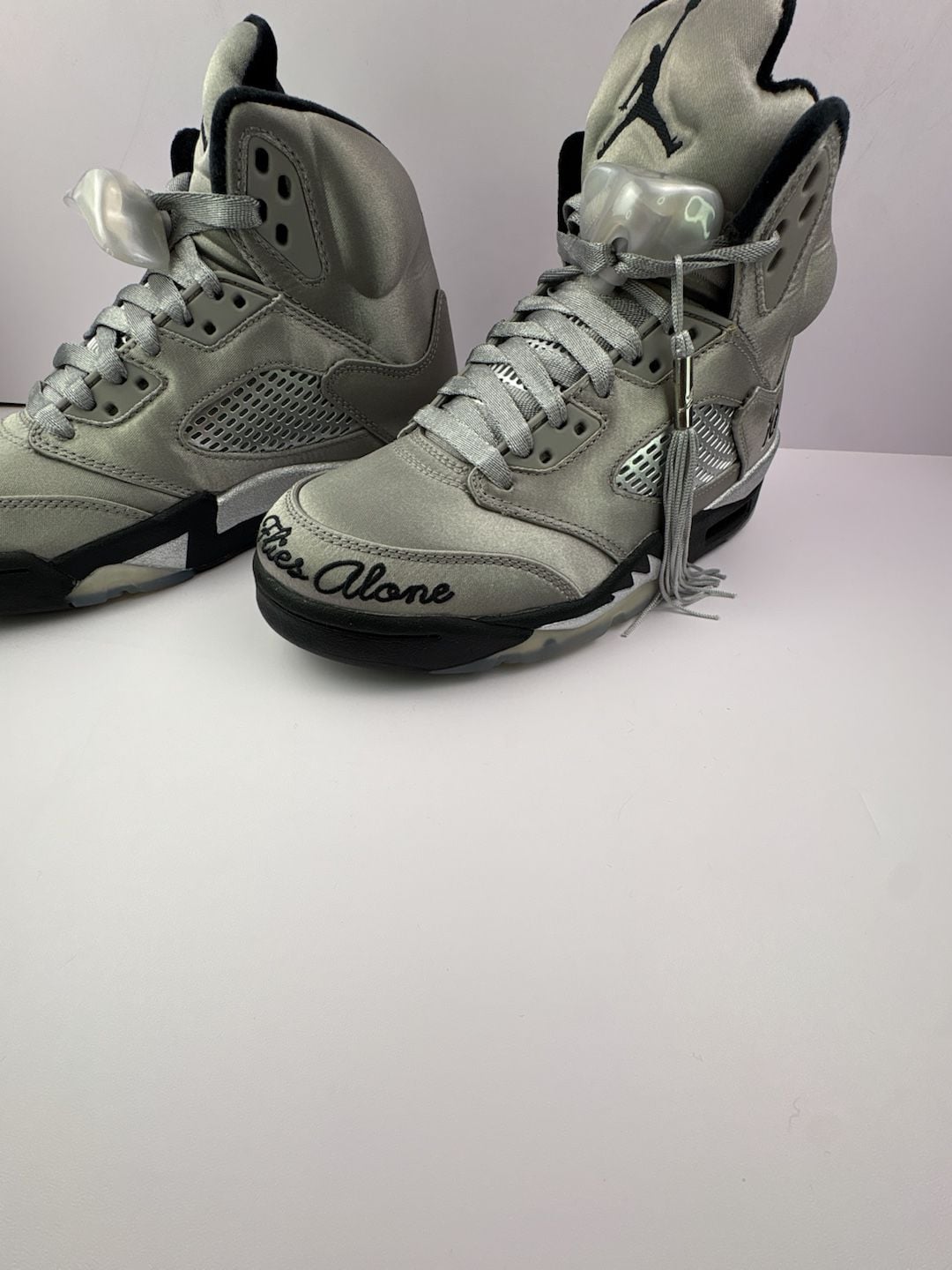 Air Jordan 5 Retro 'Wings' 10th Anniversary IO2038-001 Wmns Size 5 8