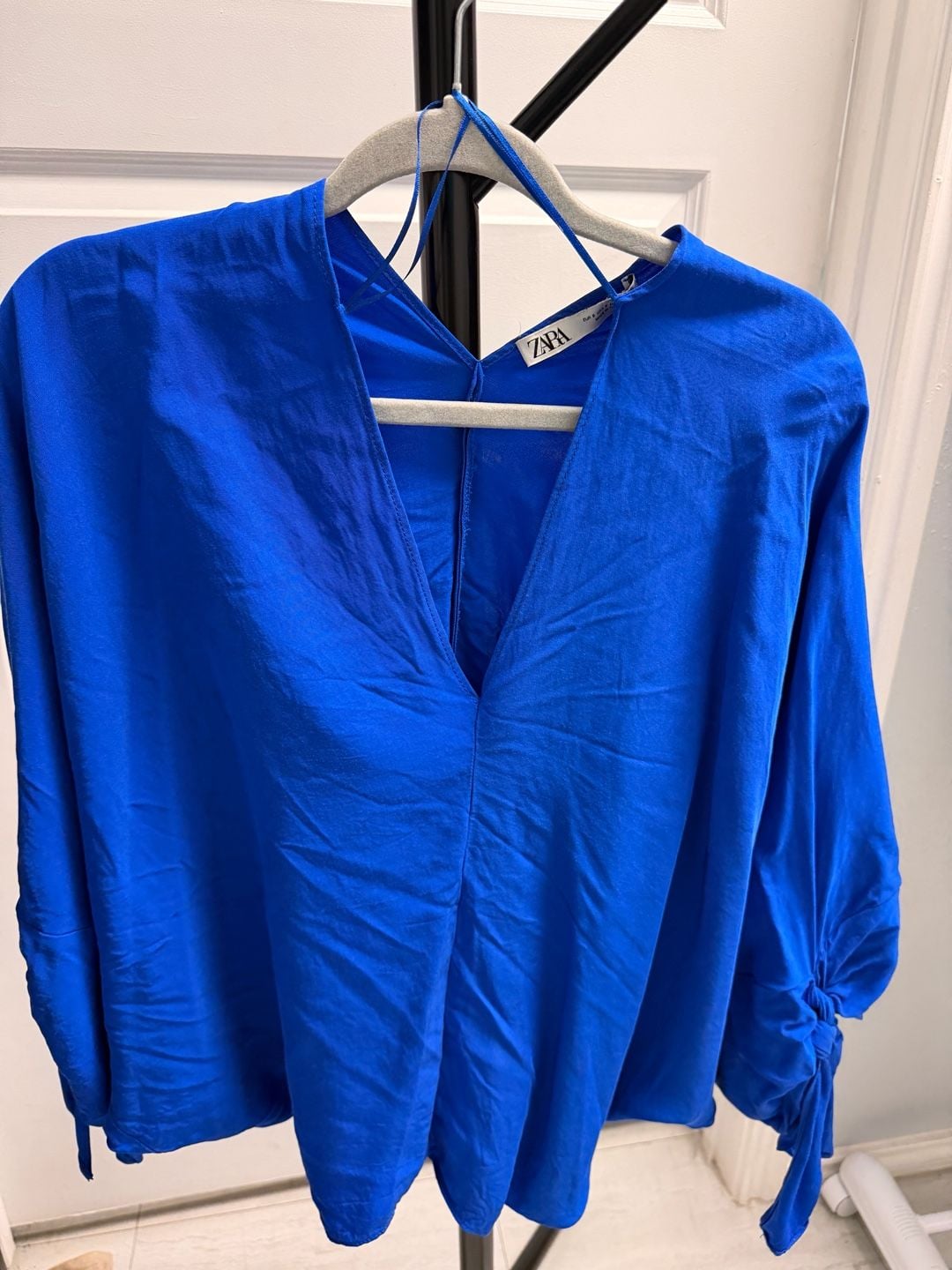 Zara Royal Blue V-Neck Blouse Size M 2