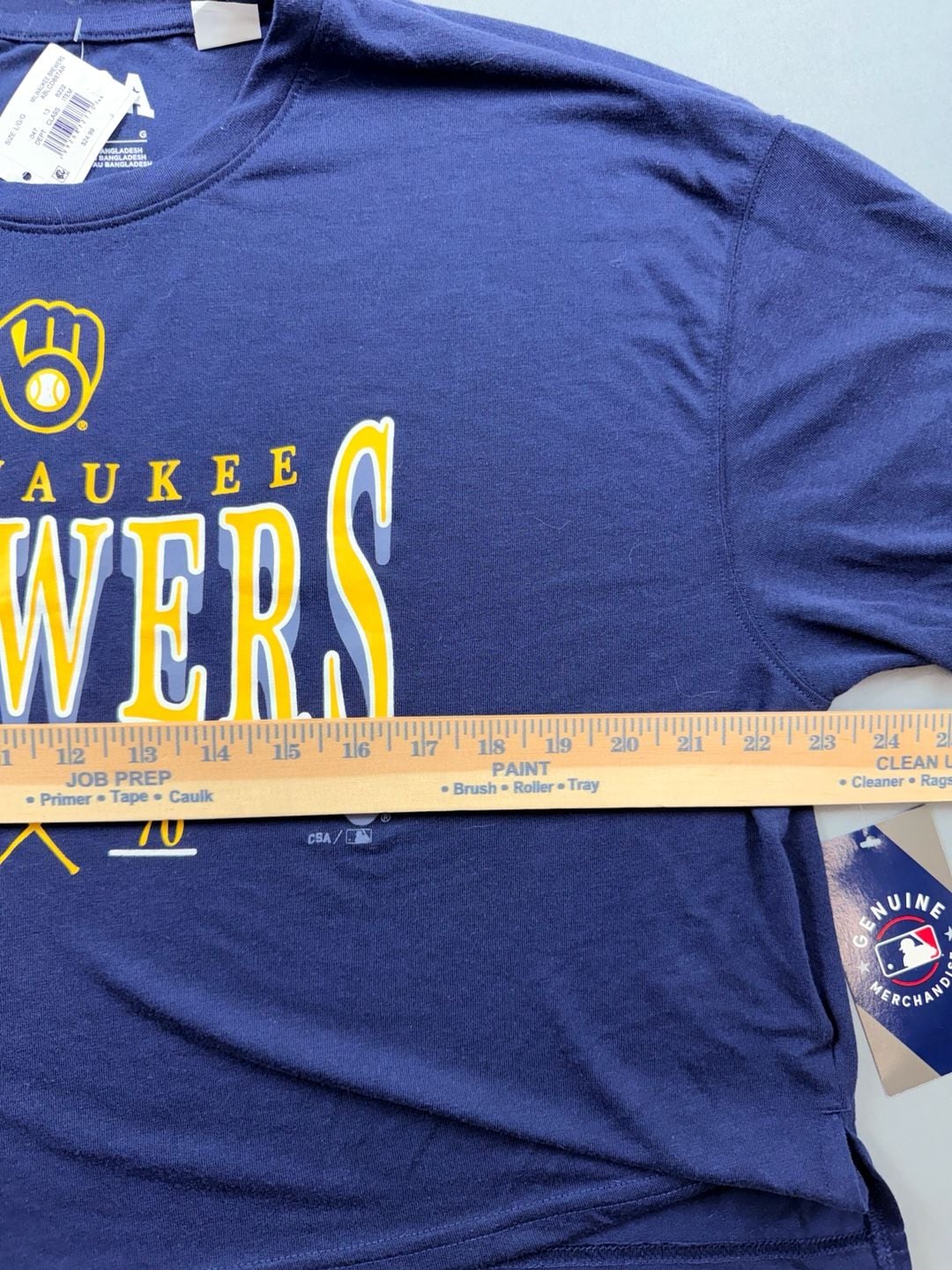Milwaukee Brewers MLB Womans Graphic Crop T-Shirt Navy Blue Size Large 8