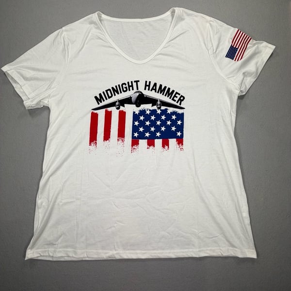 Midnight Hammer B-52 Patriotic Graphic V-neck T-Shirt White Women’s XXL