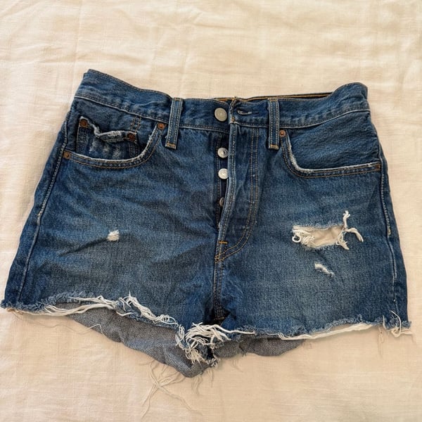 Levi's 501 Original Cut-Off Denim Shorts Women's Size 27
