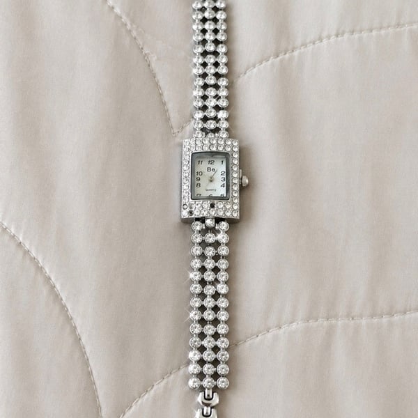 Vintage Rhinestone Bracelet Watch Silver Tone Quartz – AS IS / Repair