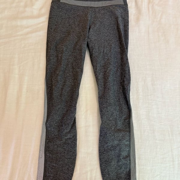 Lululemon Heather Gray Mid Rise Leggings Full Length Sz 4
