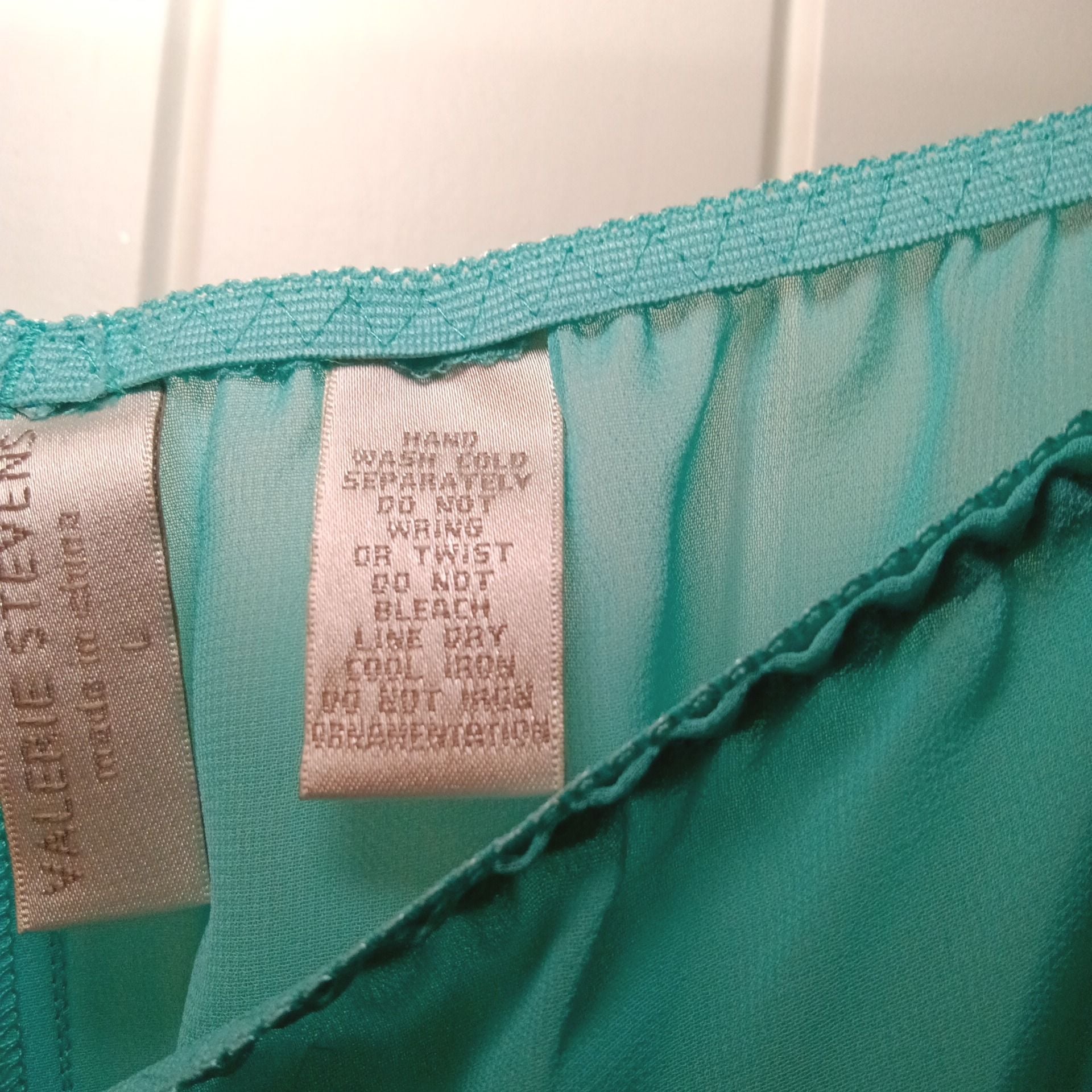 Valerie Stevens Intimates Beaded Cami Size XL and Short Size L 8