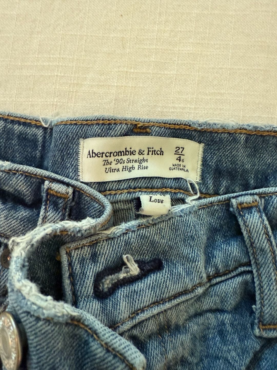 Abercrombie & Fitch The '90s Straight Ultra High Rise Jeans Size 27/4S 3