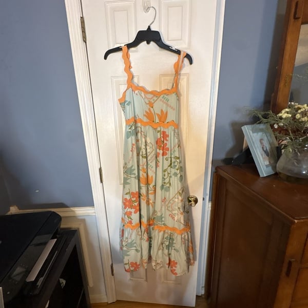 Blu Pepper Floral Midi Dress Size M