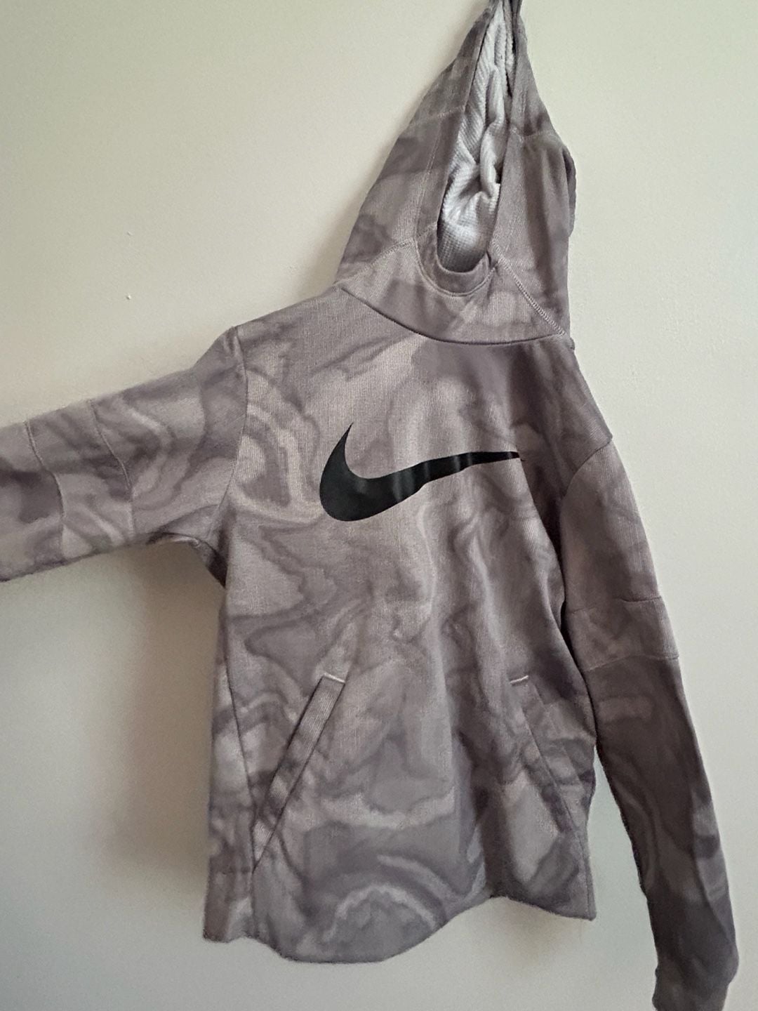 Nike Therma-FIT Swoosh Performance Hoodie Gray Marble Print 7