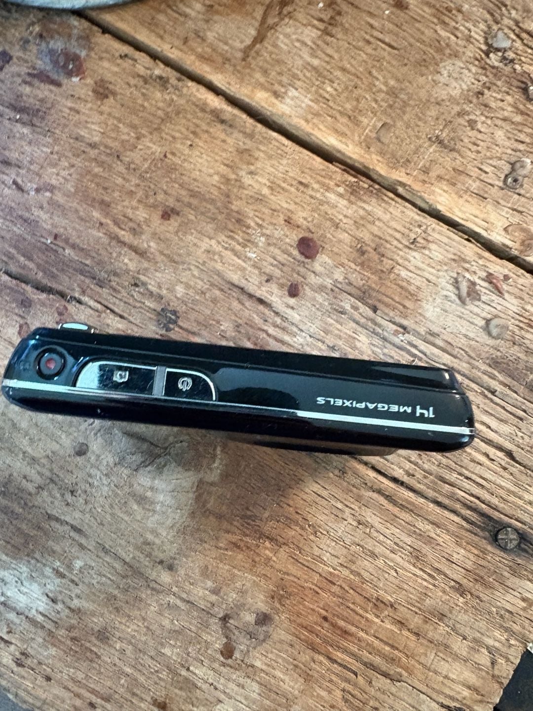 Kodak Easyshare Touch Digital Camera with KLIC-7006 Battery 4