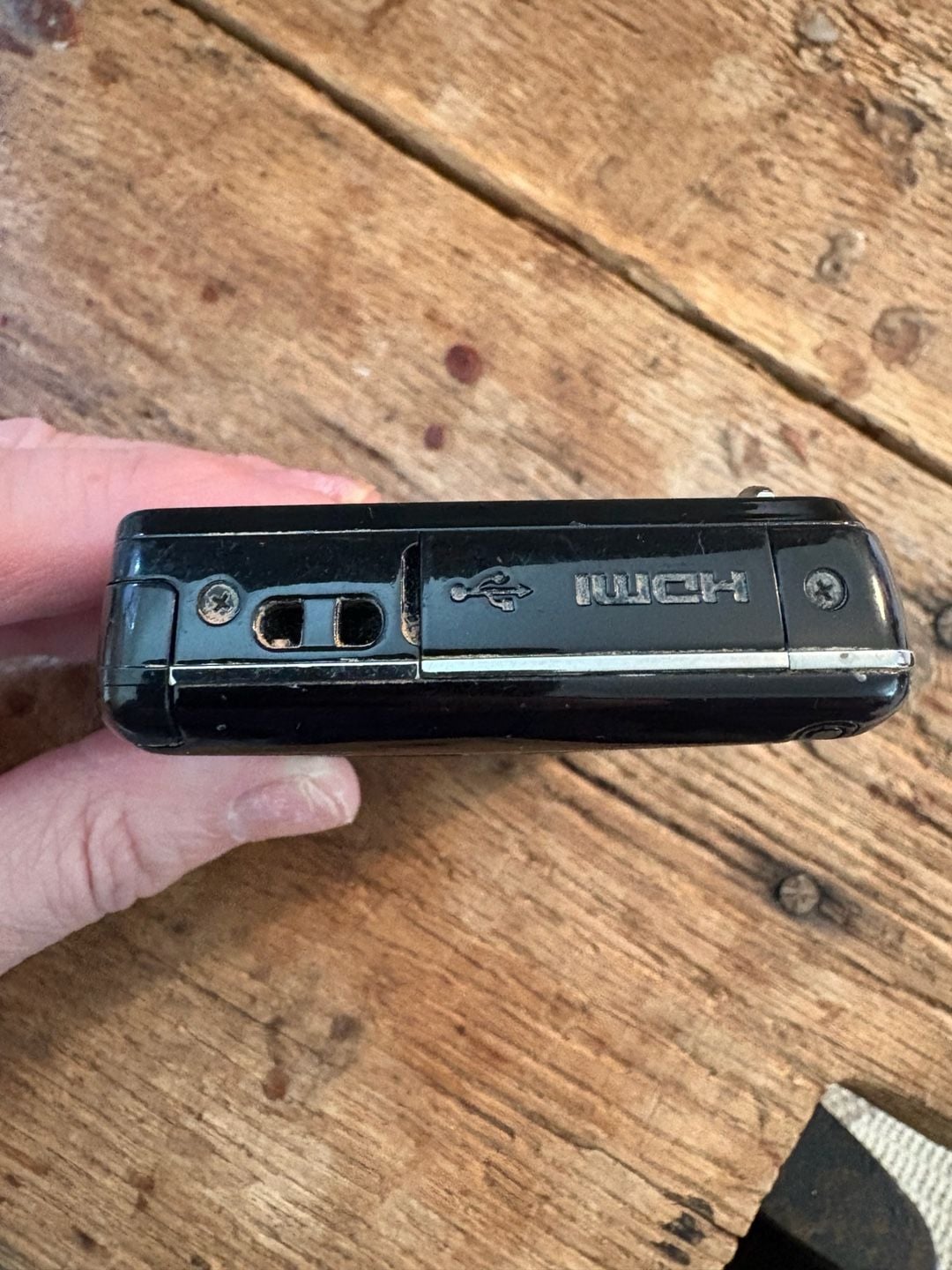 Kodak Easyshare Touch Digital Camera with KLIC-7006 Battery 5