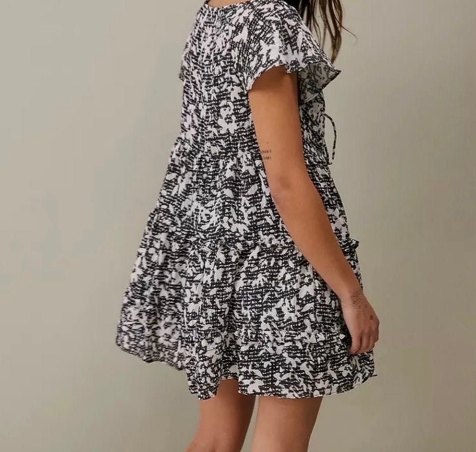 Urban Outfitters Tiered Mini Dress Black and White Print Size S-P super cute summer dress 9