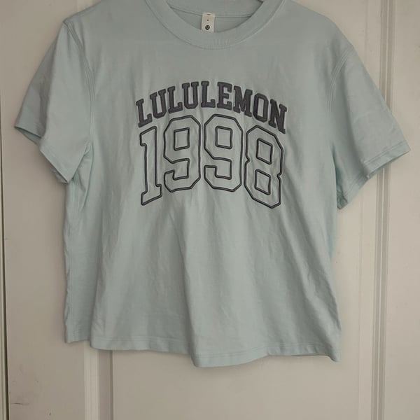 Lululemon Relaxed-Fit Cotton Jersey T-Shirt 1998 Graphic Mint Breeze Size 4