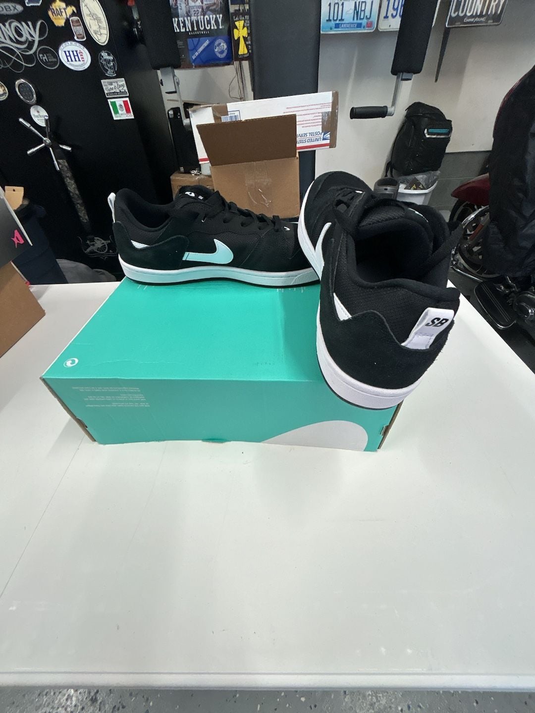 Nike SB Alleyoop Skate Shoes Black/White Size 13 3
