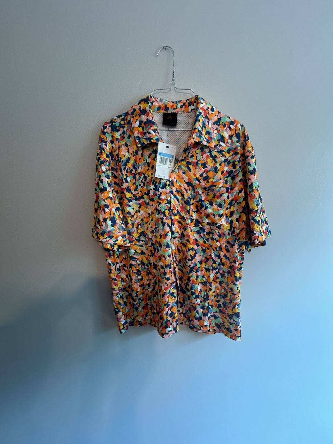 Jordan Brand All-Over Print Mesh Button-Down Shirt Size M 2
