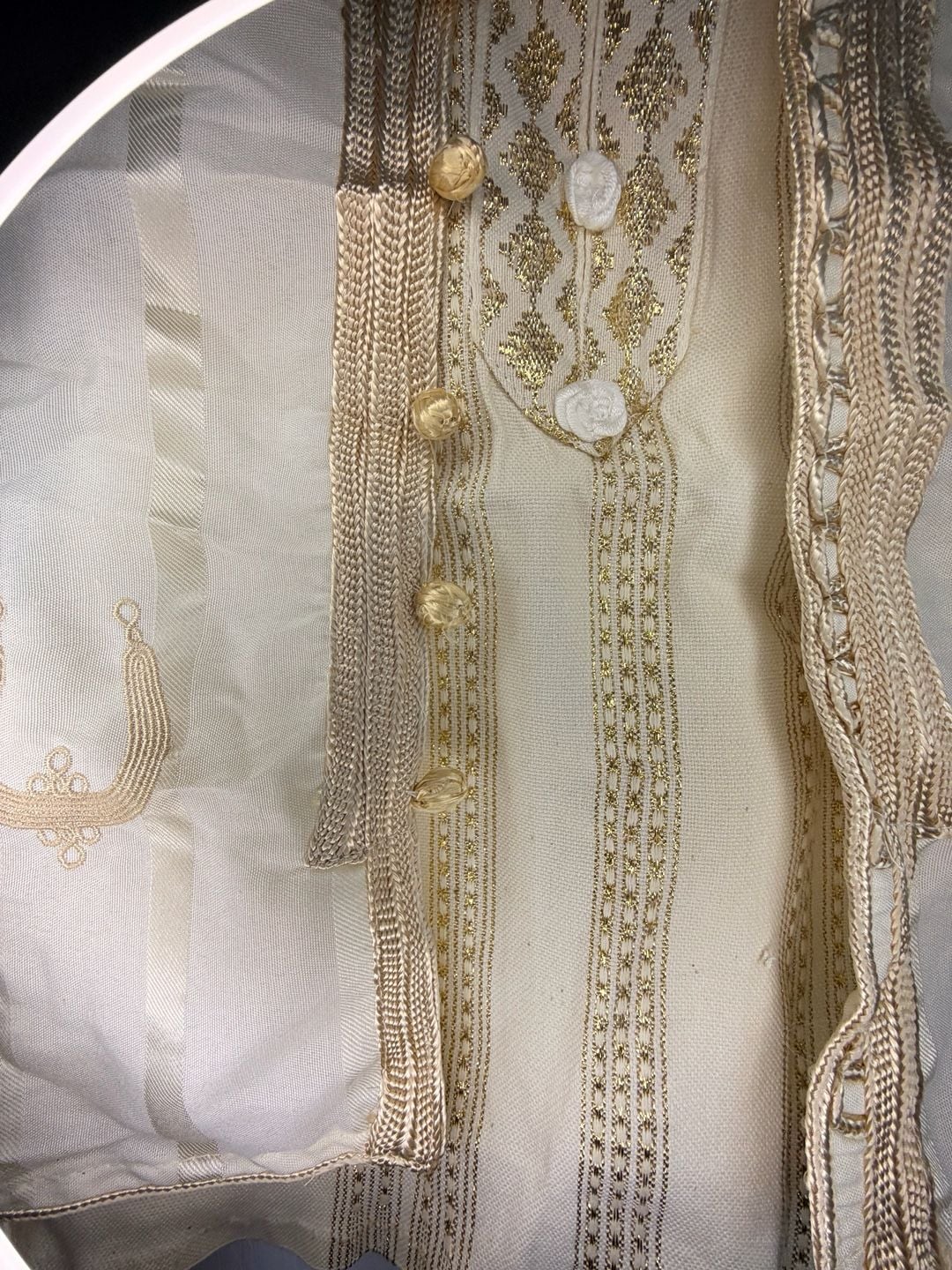 Traditional Tunisian Rajaa 3-Piece Set with Vest, Tunic, and Pants 7