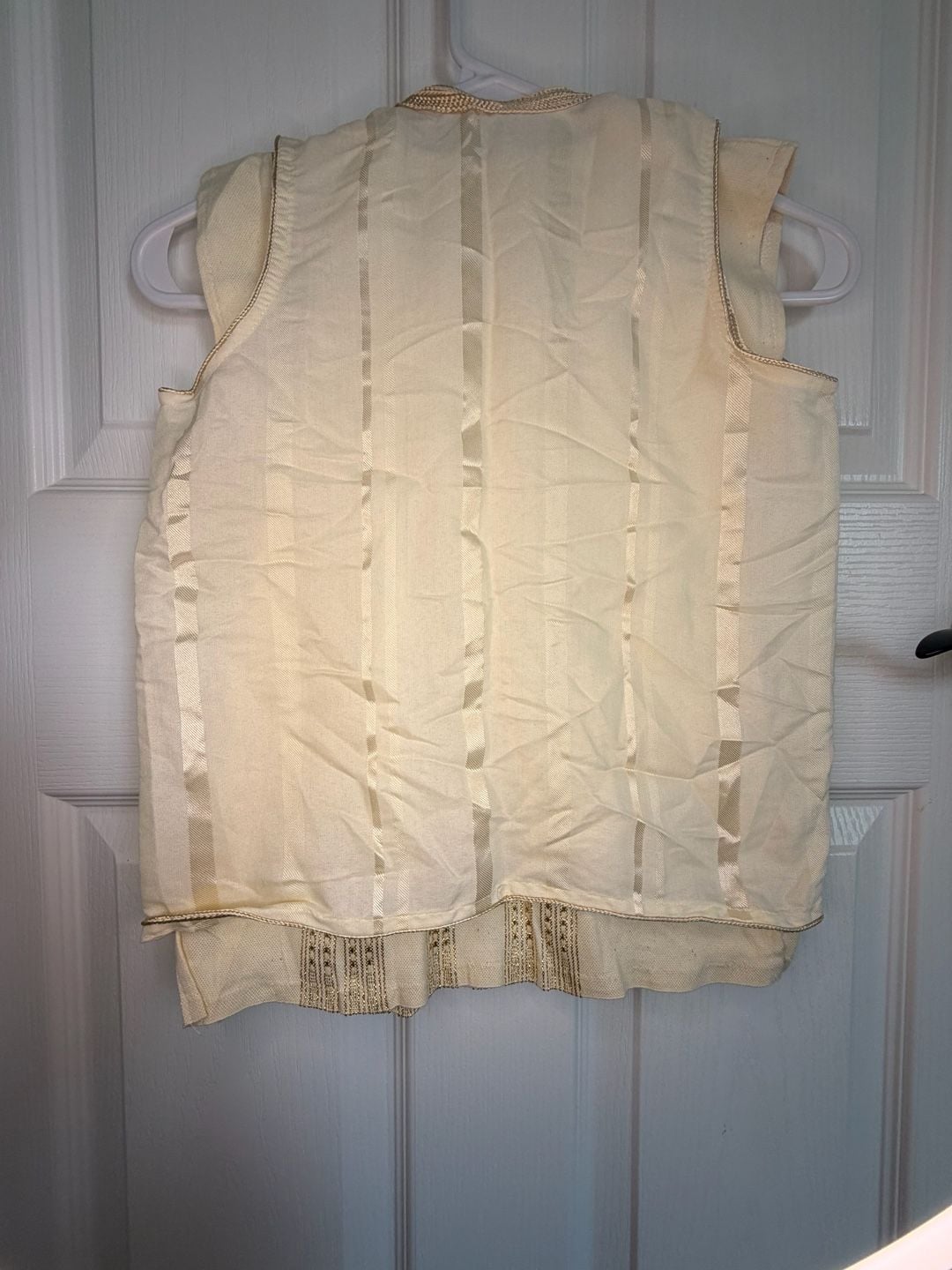 Traditional Tunisian Rajaa 3-Piece Set with Vest, Tunic, and Pants 9