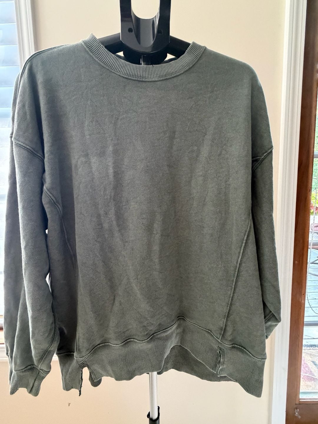 Aerie Go-To Seam-Detail Over-Sized Crewneck Sweatshirt 2