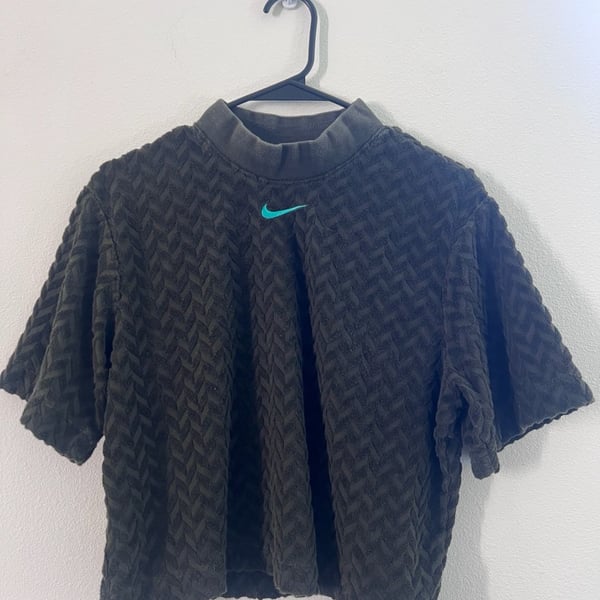 Nike Sportswear Everyday Modern Jacquard Mock Boxy Top tshirt dark green 