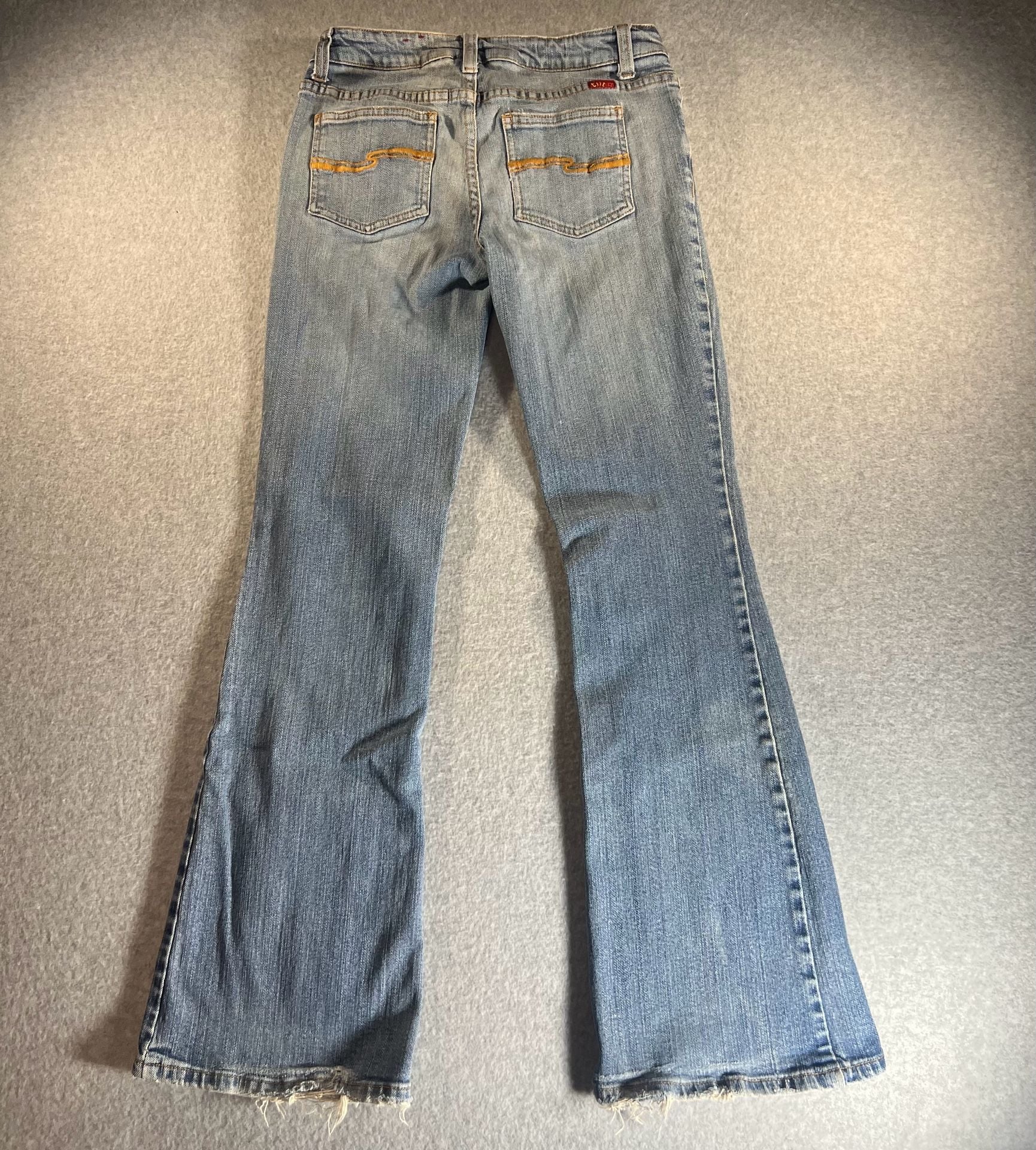 Vintage Y2K TILT wide bottom jeans size 3 4