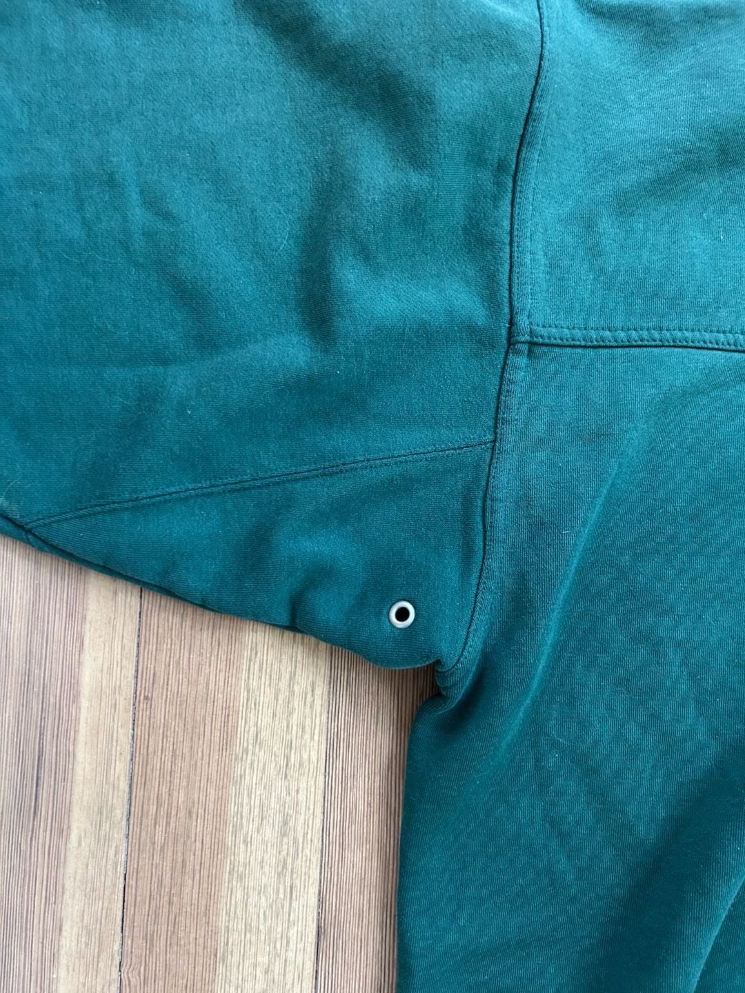 Green Bay Packers Lee Sports Embroidered VTG Crewneck Sweatshirt nutmeg 4