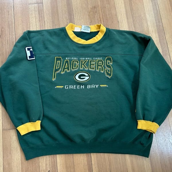 Green Bay Packers Lee Sports Embroidered VTG Crewneck Sweatshirt nutmeg
