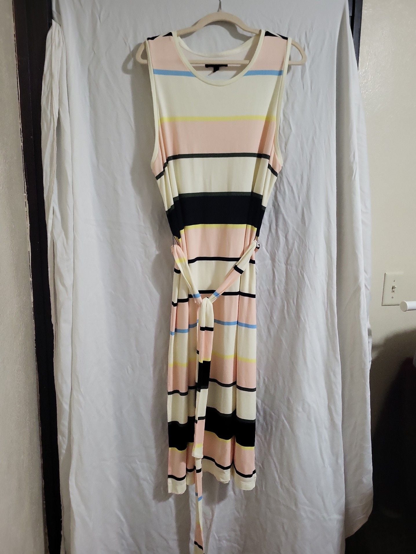 Banana Republic XXL Cream Striped Knit Shell Top 3