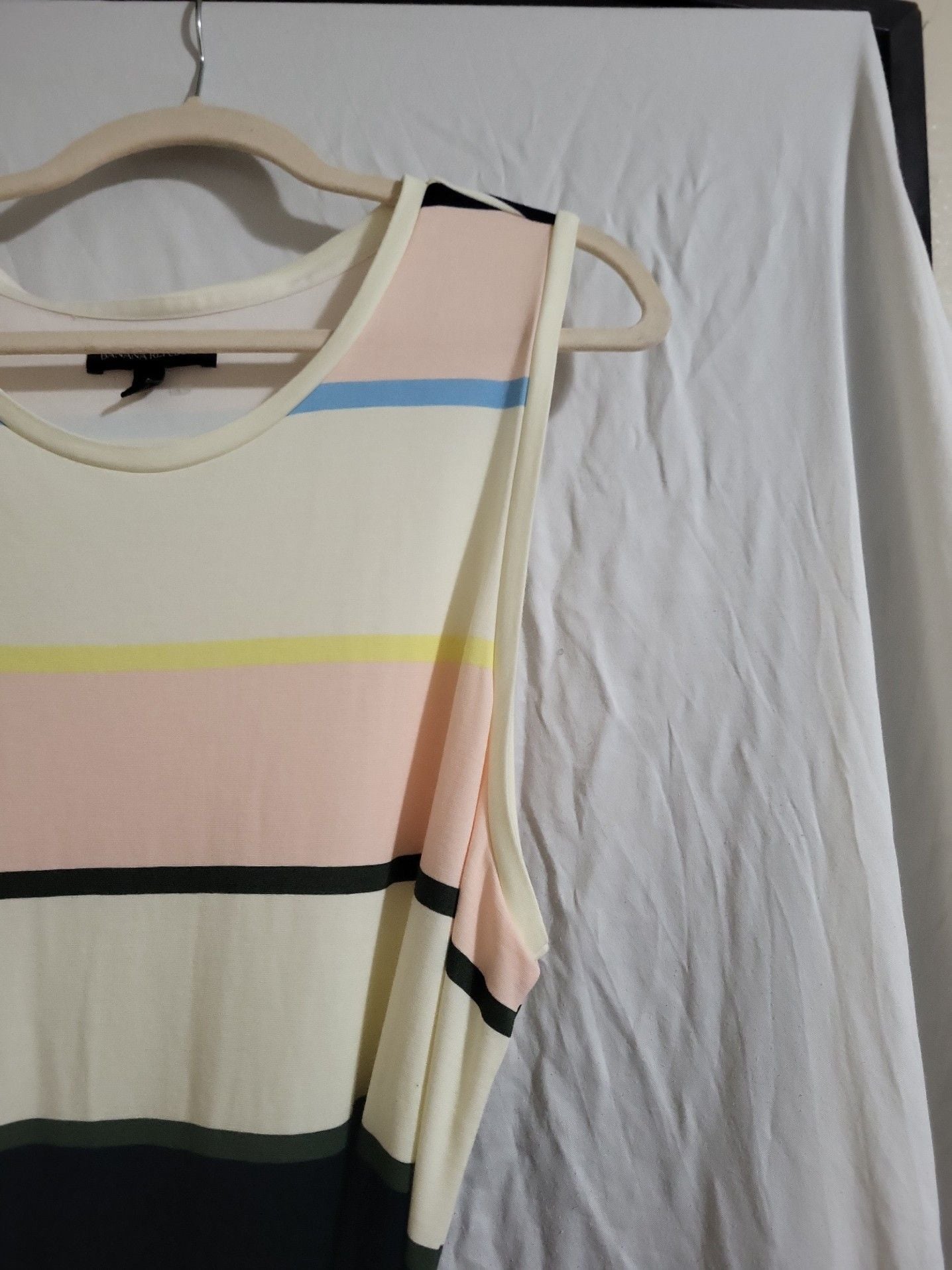 Banana Republic XXL Cream Striped Knit Shell Top 4