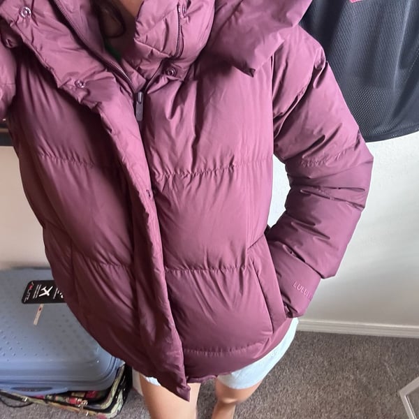 Lululemon Wunder Puff Jacket in Garnet